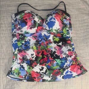 Liz Claiborne Vibrant Floral Tankini Top